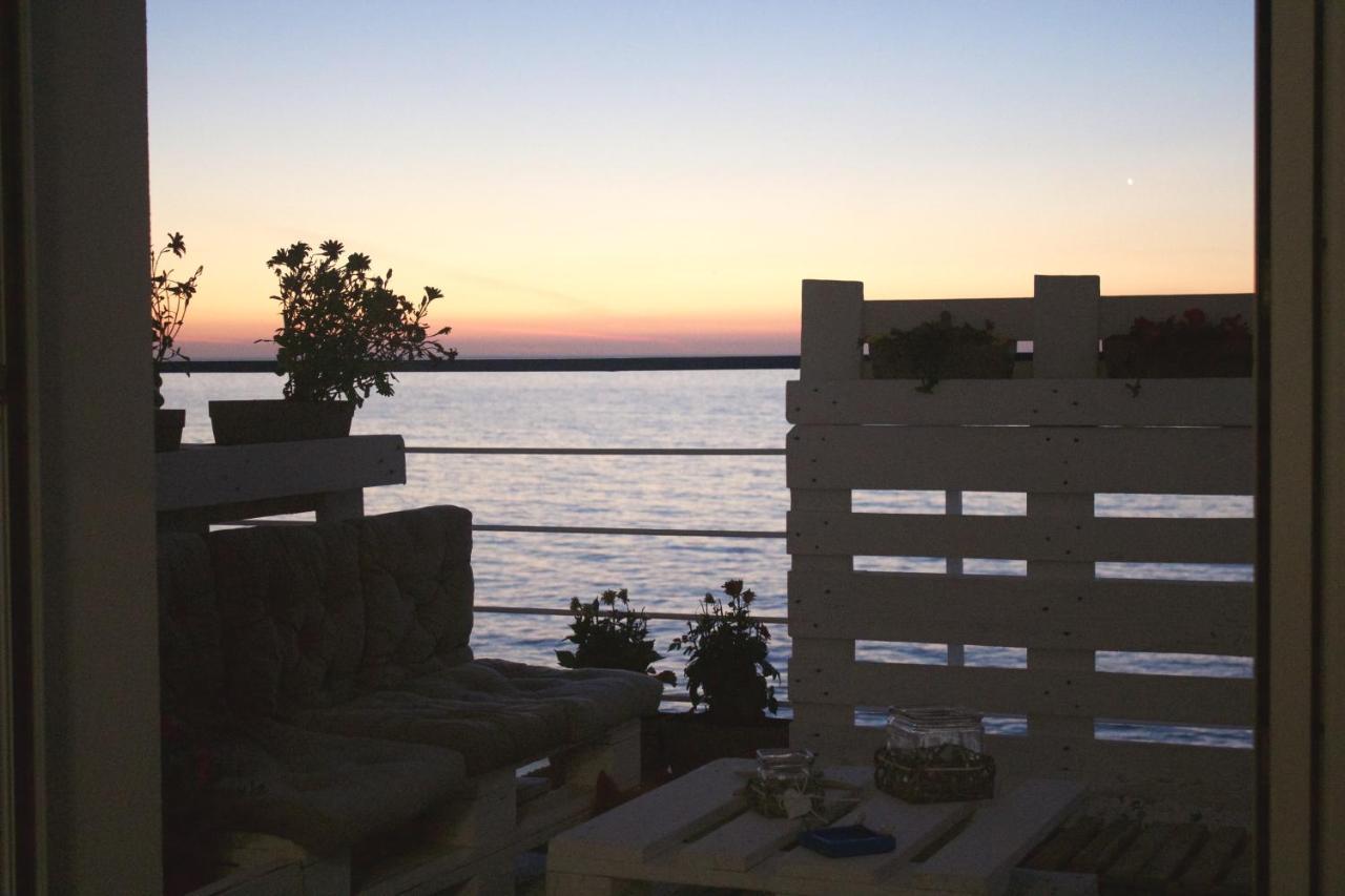 Sea View Life 호텔 카리니 외부 사진