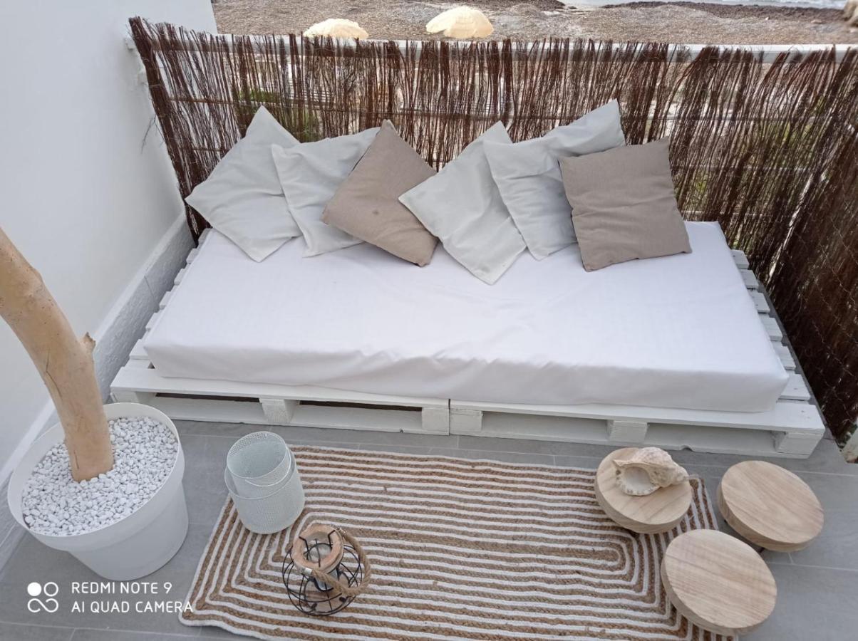 Sea View Life 호텔 카리니 외부 사진