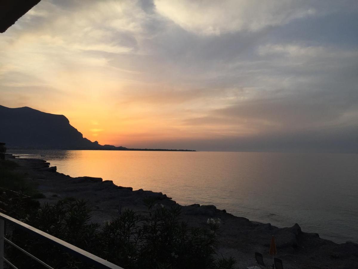Sea View Life 호텔 카리니 외부 사진