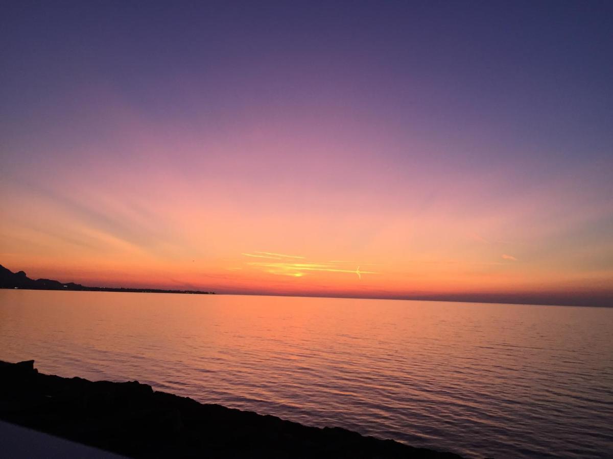 Sea View Life 호텔 카리니 외부 사진